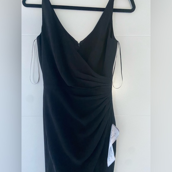 NEW Dress the Population Jordan Faux Wrap Ruched Side Front Slit Gown in Black - Picture 10 of 11